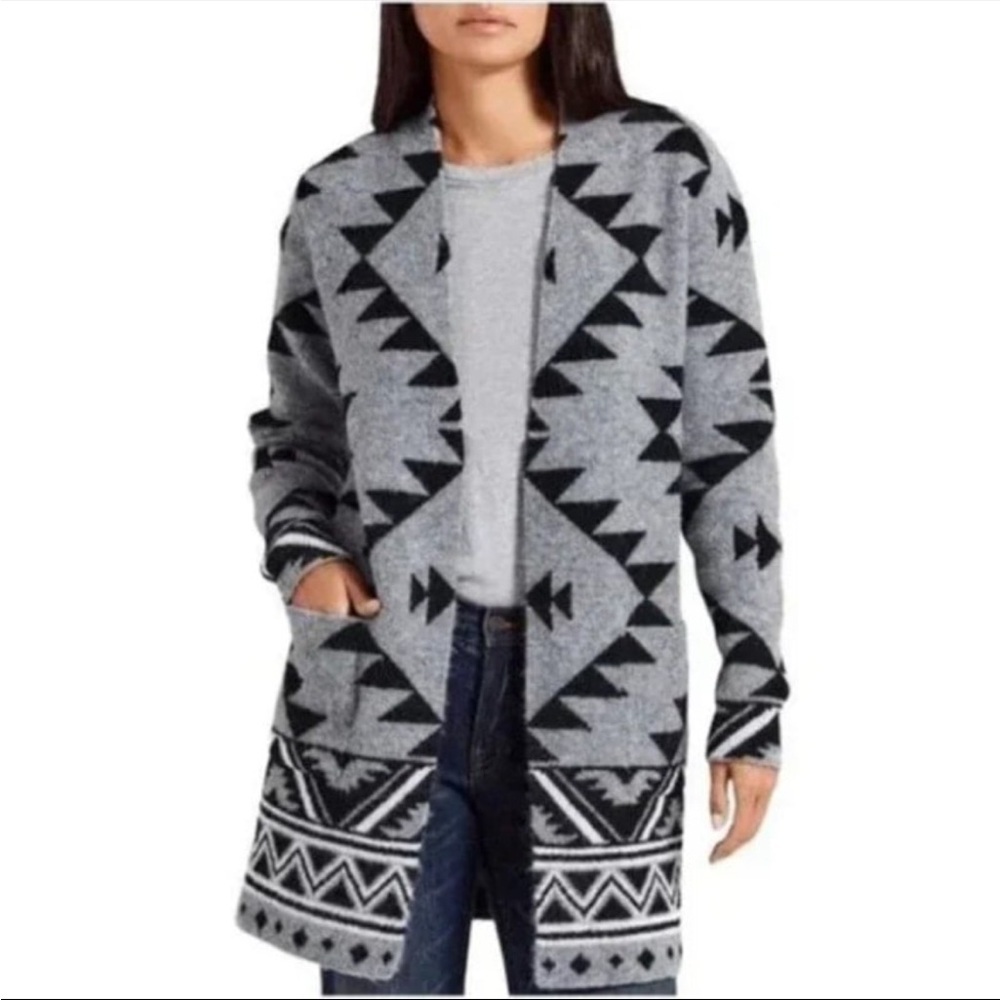 NWT Frye cozy jacquard patterned open front cardigan